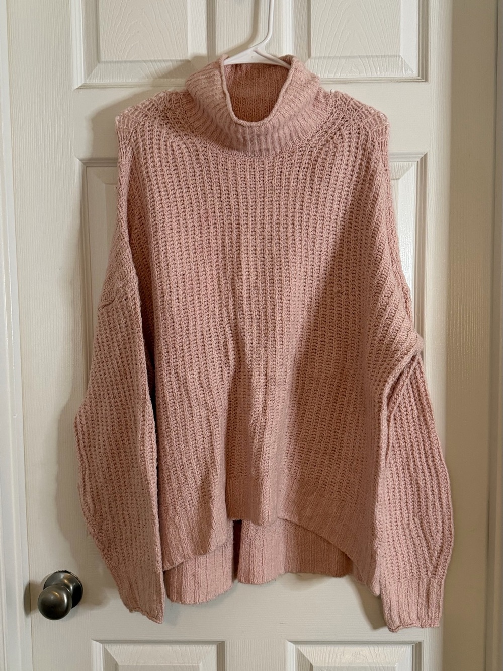 American Eagle Outfitters Blush Pink Chunky Turtleneck Sweater
